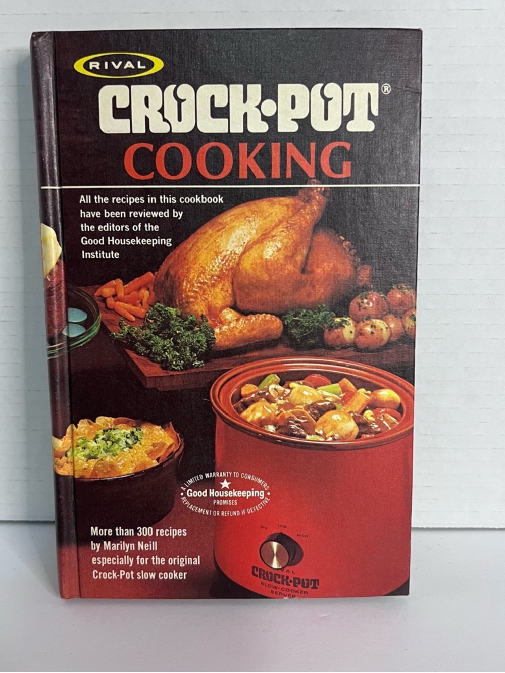 Vintage Rival Crock Pot Cooking Cookbook-Slow‎ Cooker Recipes 1975 Hardcover